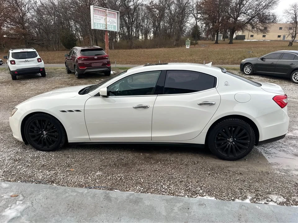 2015 Maserati Ghibli 3rd Gen - Image 5 of 14