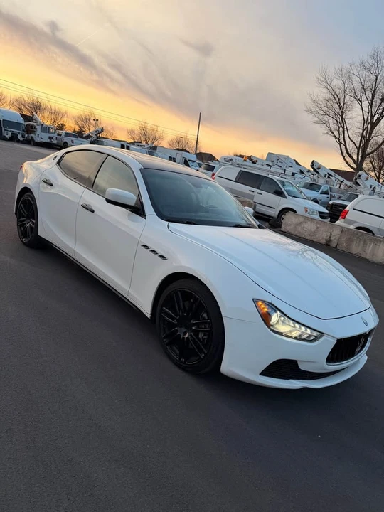 2015 Maserati Ghibli 3rd Gen - Image 2 of 12