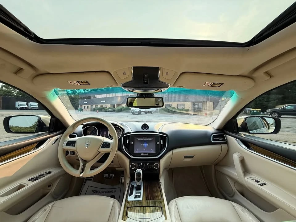 2015 Maserati Ghibli 3rd Gen - Image 15 of 20