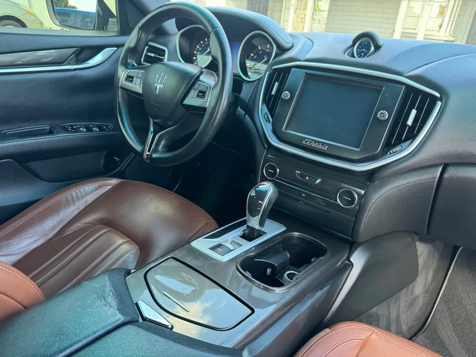 2015 Maserati Ghibli 3rd Gen - Image 11 of 14