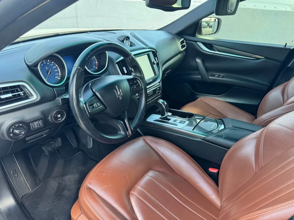 2015 Maserati Ghibli 3rd Gen - Image 7 of 12