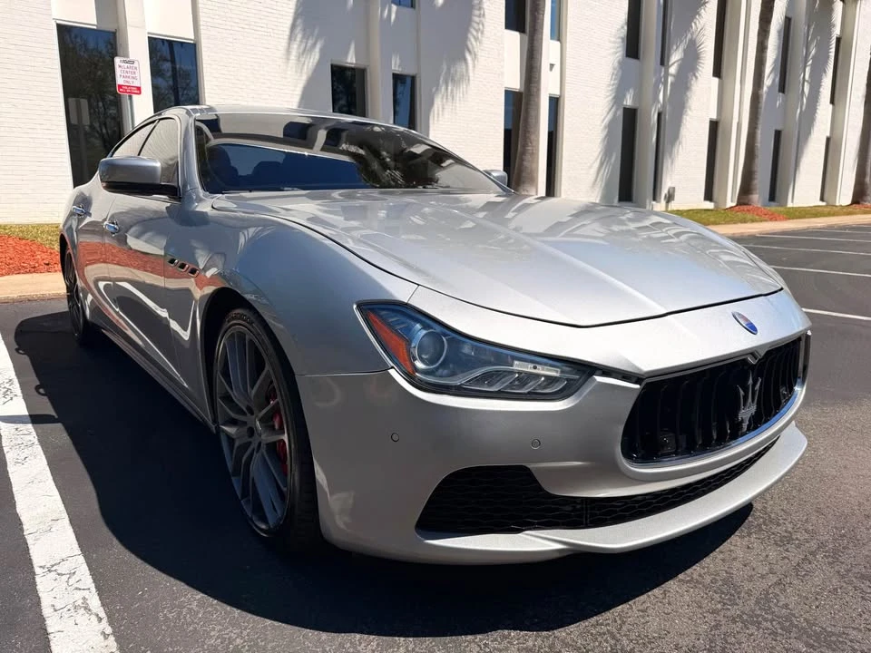 2015 Maserati Ghibli 3rd Gen - Image 2 of 19