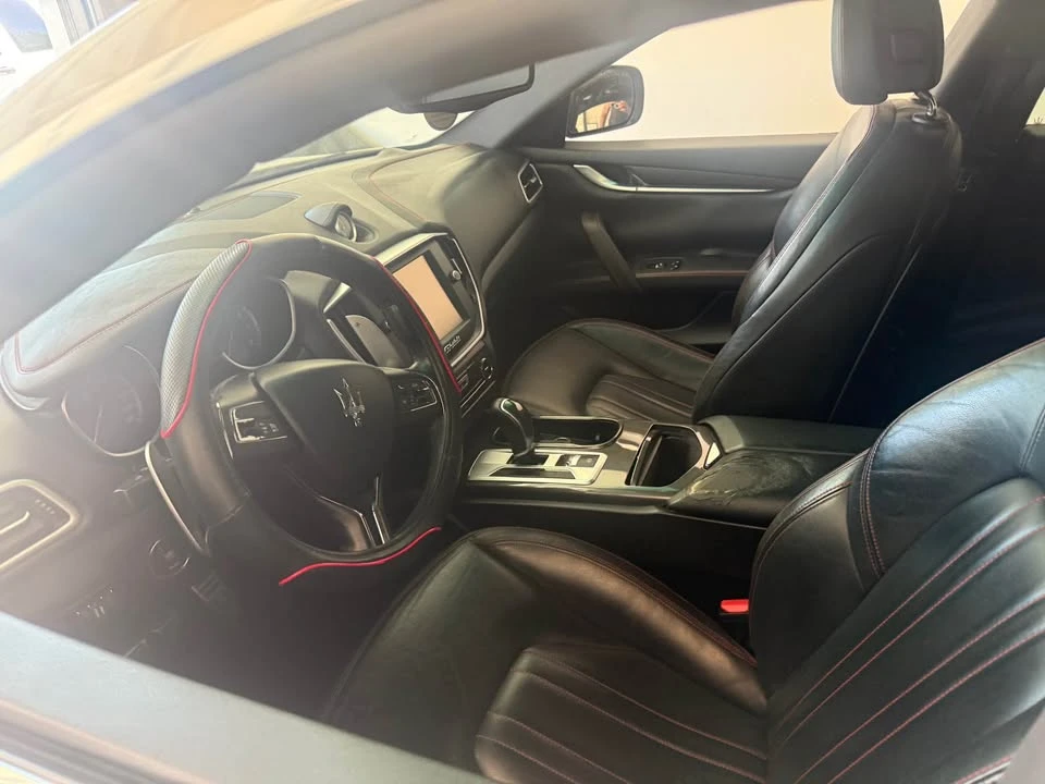 2015 Maserati Ghibli 3rd Gen - Image 4 of 6