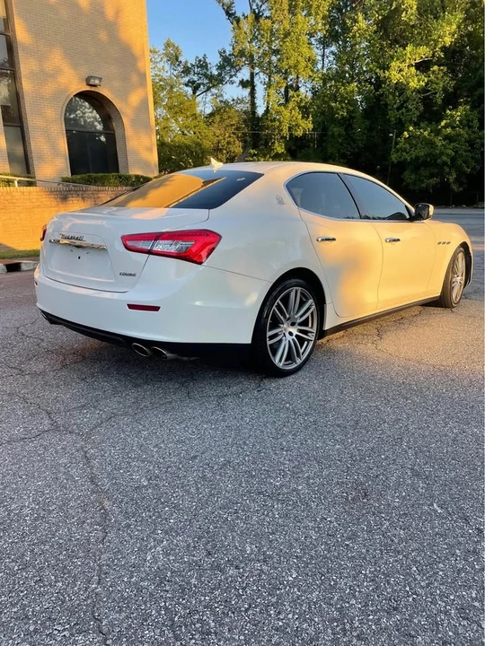 2015 Maserati Ghibli 3rd Gen - Image 2 of 9