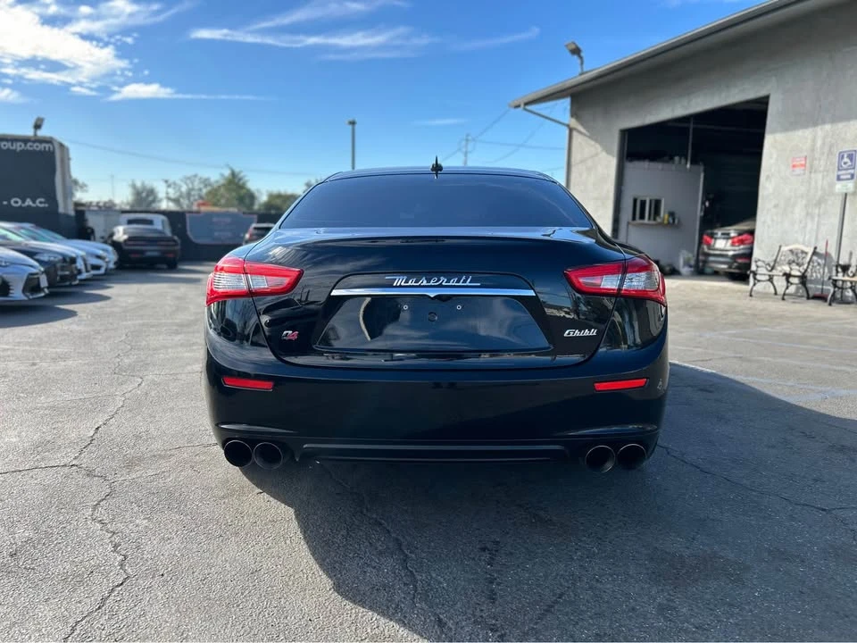 2015 Maserati Ghibli 3rd Gen - Image 2 of 12