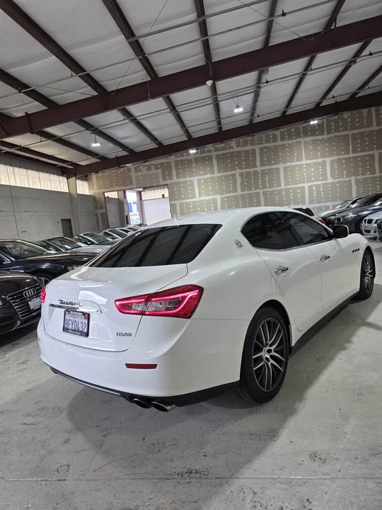 2015 Maserati Ghibli 3rd Gen - Image 7 of 19