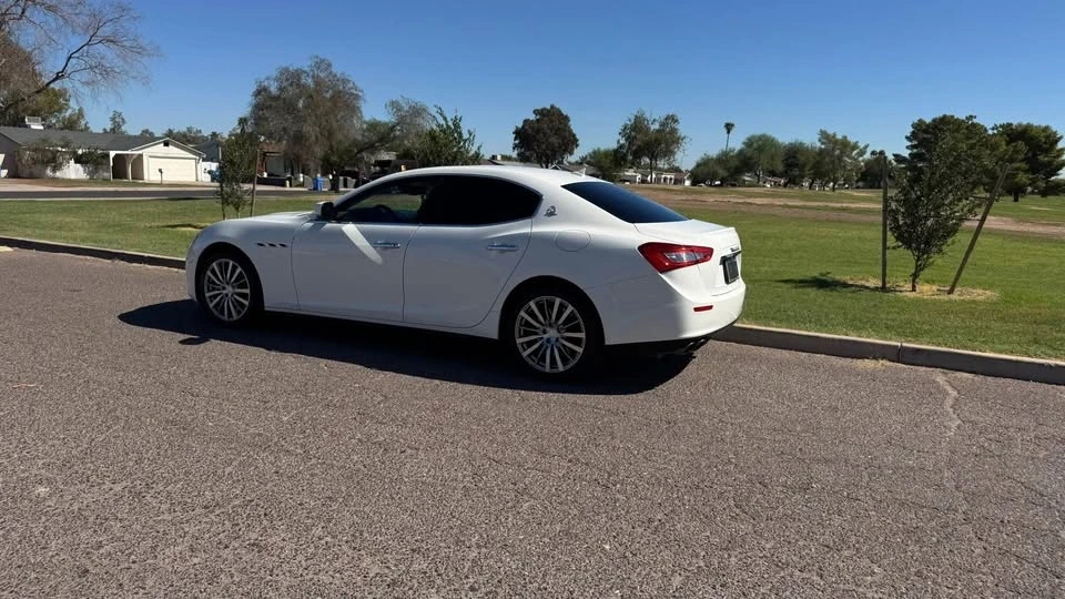 2015 Maserati Ghibli 3rd Gen - Image 7 of 15