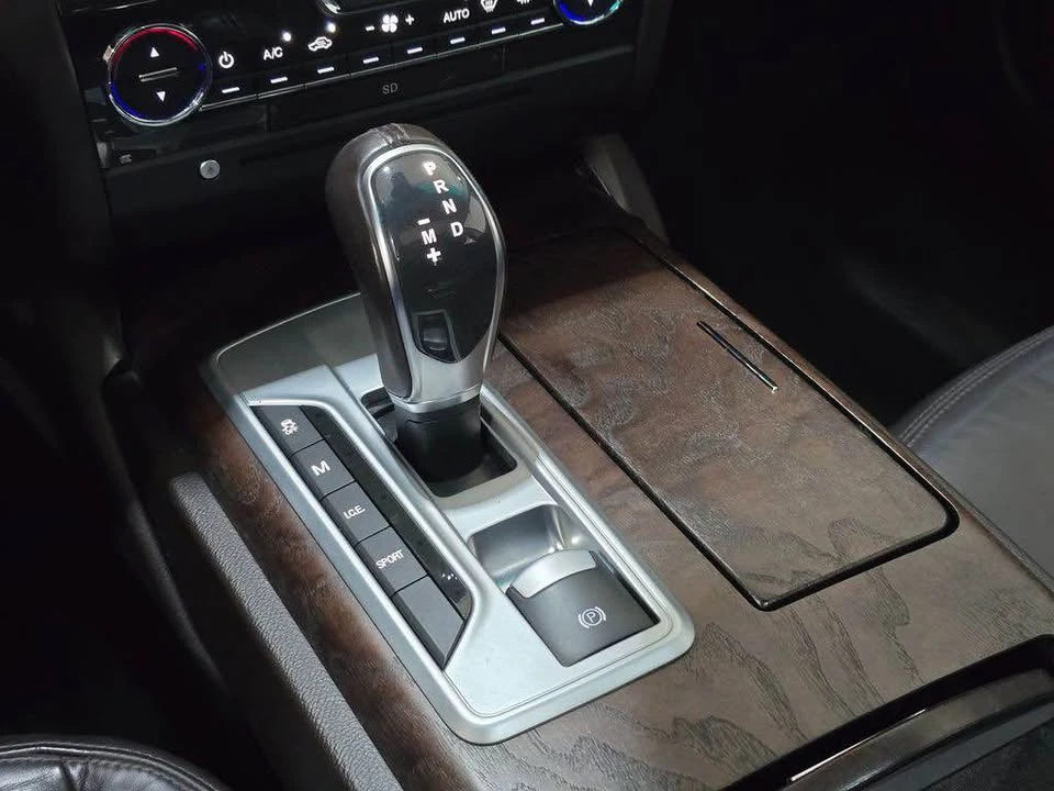 2015 Maserati Ghibli 3rd Gen - Image 12 of 20
