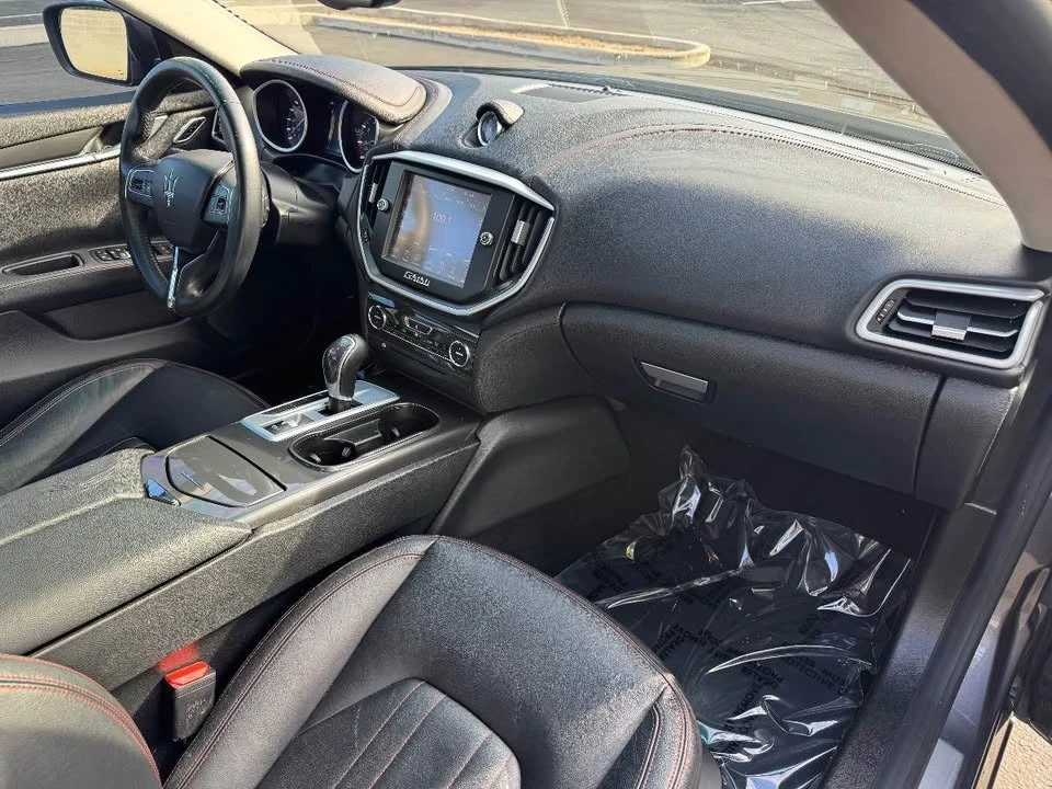 2015 Maserati Ghibli 3rd Gen - Image 11 of 17