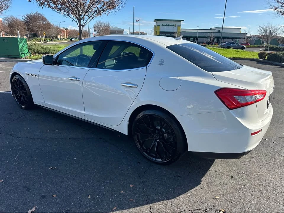 2015 Maserati Ghibli 3rd Gen - Image 3 of 9