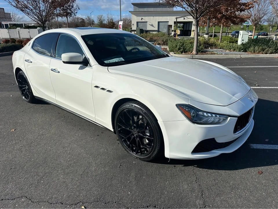 2015 Maserati Ghibli 3rd Gen - Image 5 of 9