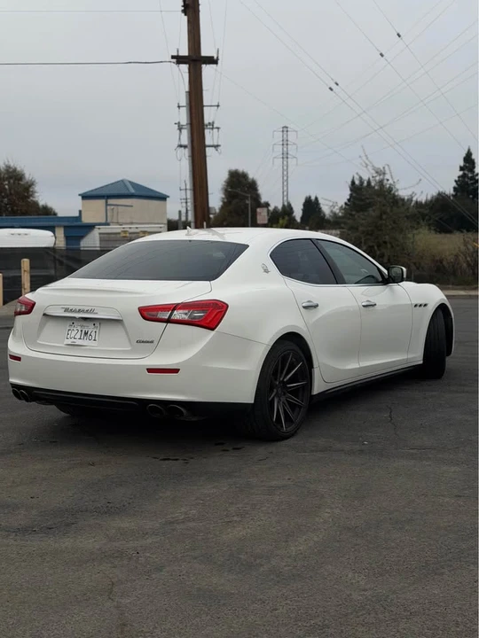 2015 Maserati Ghibli 3rd Gen - Image 9 of 18