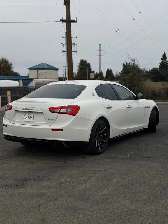 2015 Maserati Ghibli 3rd Gen - Image 4 of 18