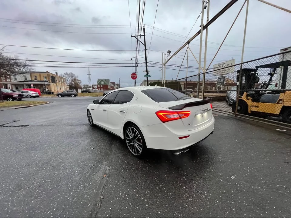 2015 Maserati Ghibli 3rd Gen - Image 8 of 16