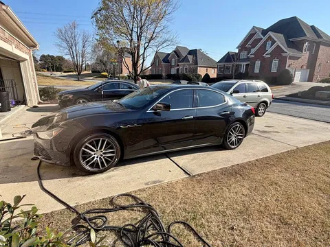 2015 Maserati Ghibli Sedan