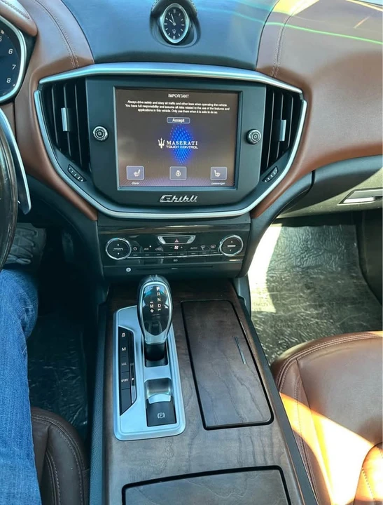 2015 Maserati Ghibli 3rd Gen - Image 8 of 10