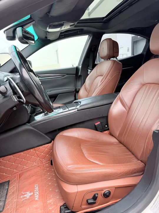 2015 Maserati Ghibli 3rd Gen - Image 11 of 20