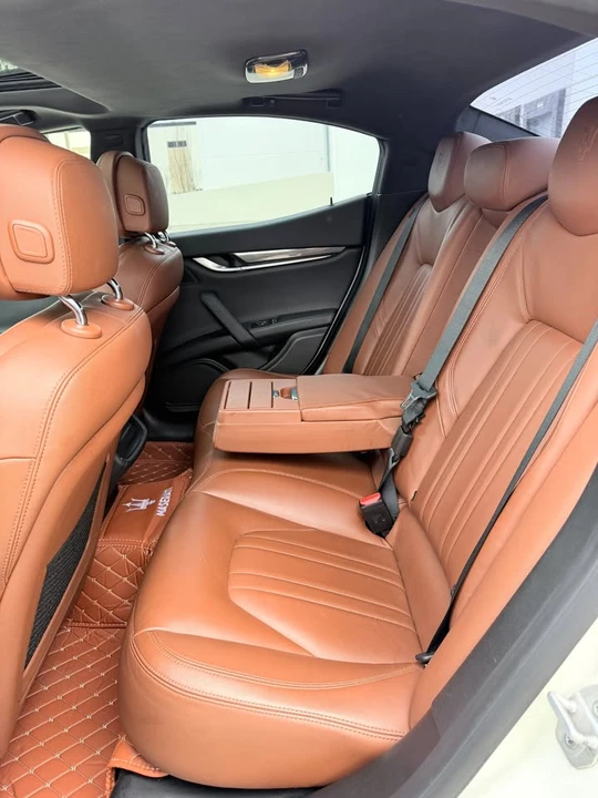 2015 Maserati Ghibli 3rd Gen - Image 19 of 20