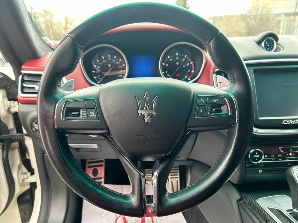 2015 Maserati Ghibli 3rd Gen - Image 4 of 17
