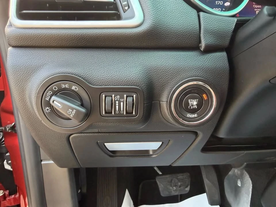 2015 Maserati Ghibli 3rd Gen - Image 8 of 19