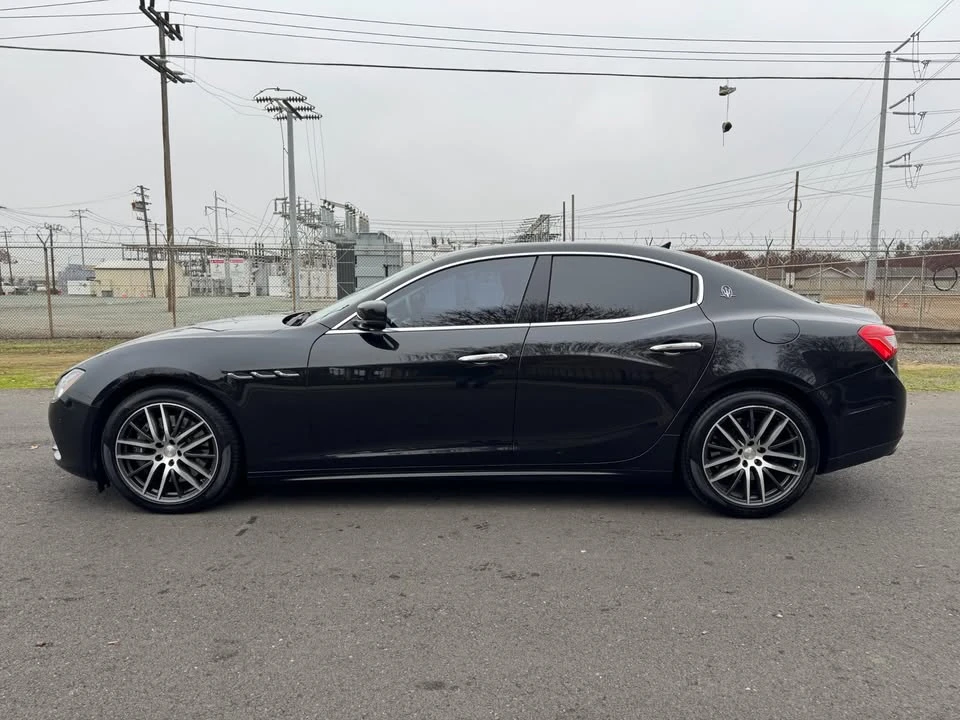 2015 Maserati Ghibli 3rd Gen - Image 2 of 16