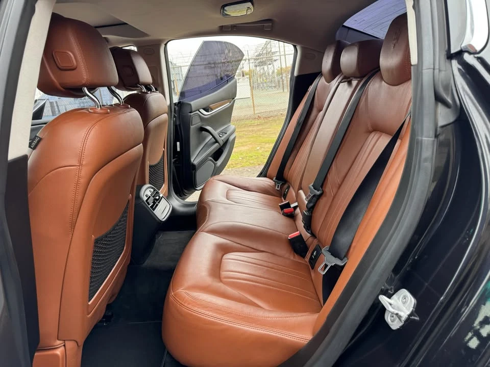 2015 Maserati Ghibli 3rd Gen - Image 8 of 16