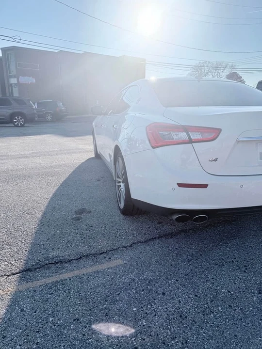 2015 Maserati Ghibli 3rd Gen - Image 3 of 11