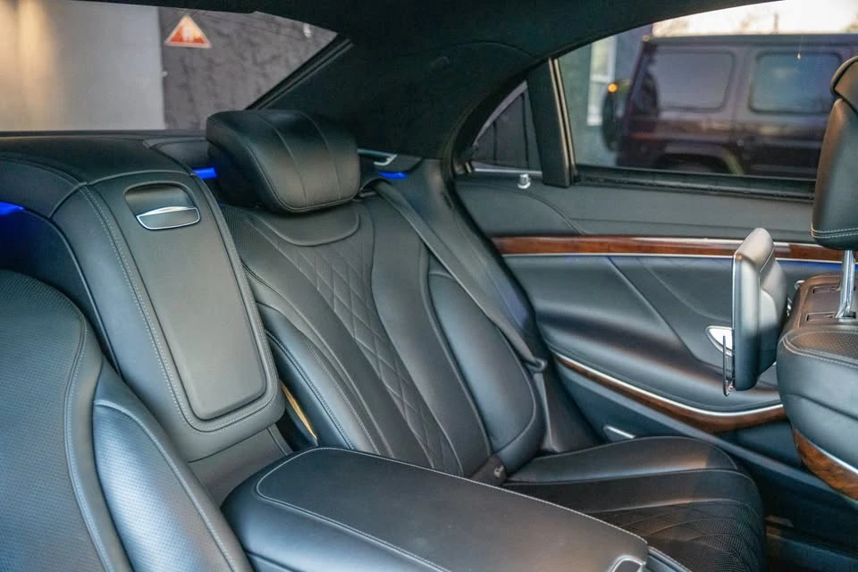 2015 Maybach - Image 13 of 20