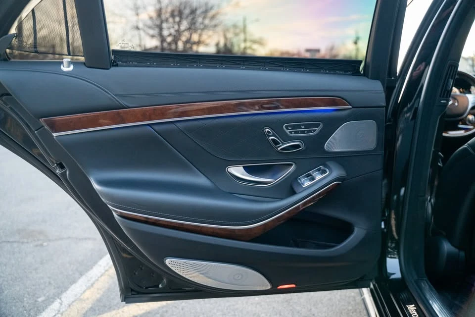 2015 Maybach - Image 16 of 20