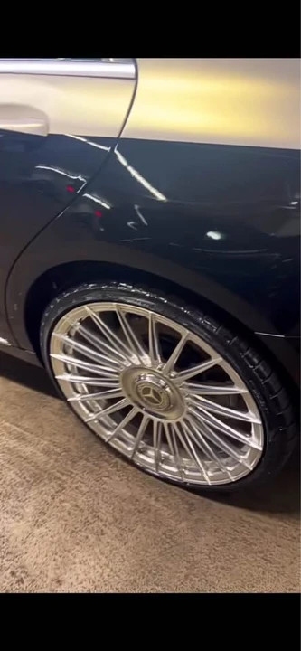 2015 Maybach - Image 4 of 16