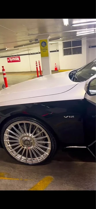 2015 Maybach - Image 3 of 16