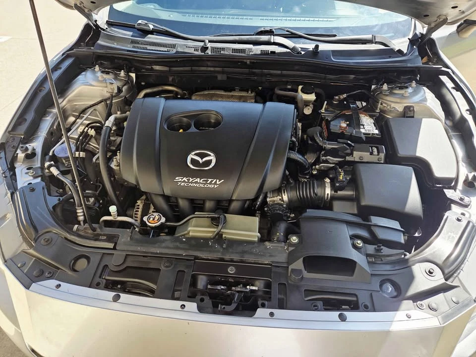 2015 Mazda Mazda 3 3rd Gen - Image 4 of 8