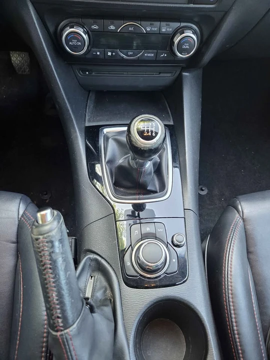 2015 Mazda Mazda 3 3rd Gen - Image 5 of 9