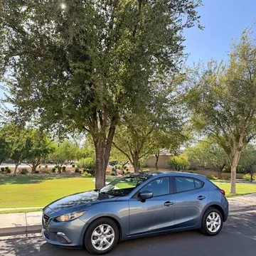 2015 Mazda MAZDA MAZDA3 · Sport Hatchback 4D