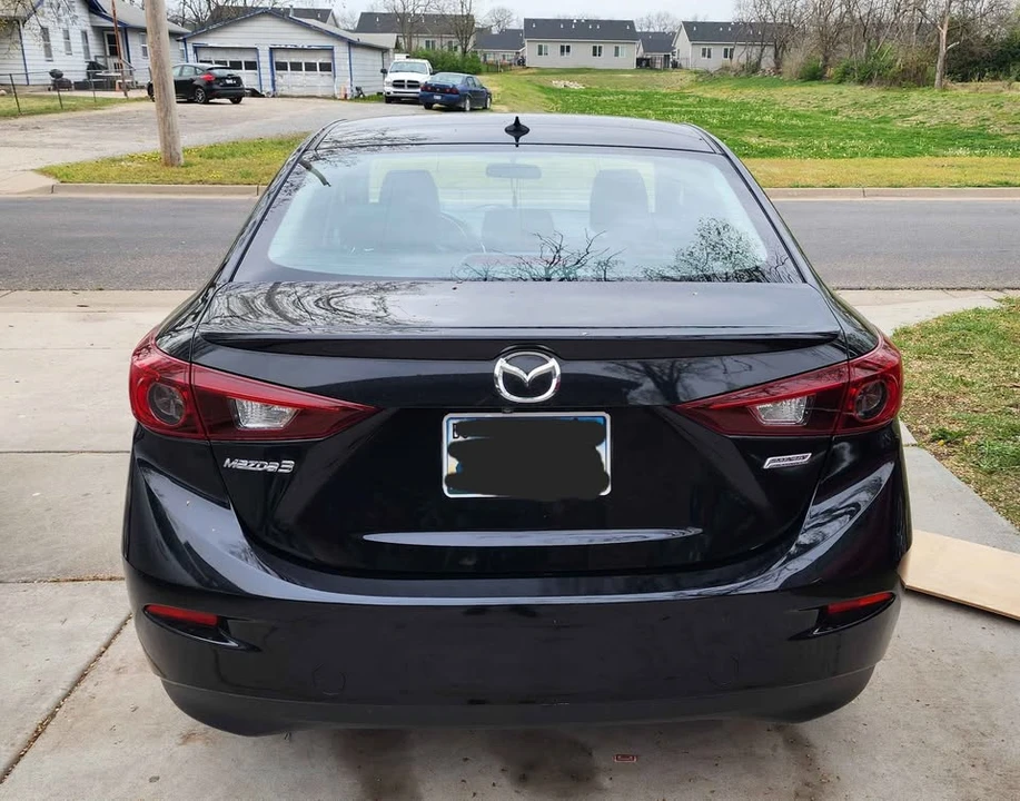 2015 Mazda Mazda 3 3rd Gen - Image 4 of 15
