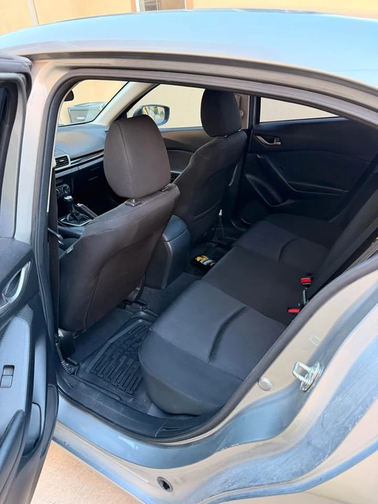 2015 Mazda Mazda 3 3rd Gen - Image 12 of 17