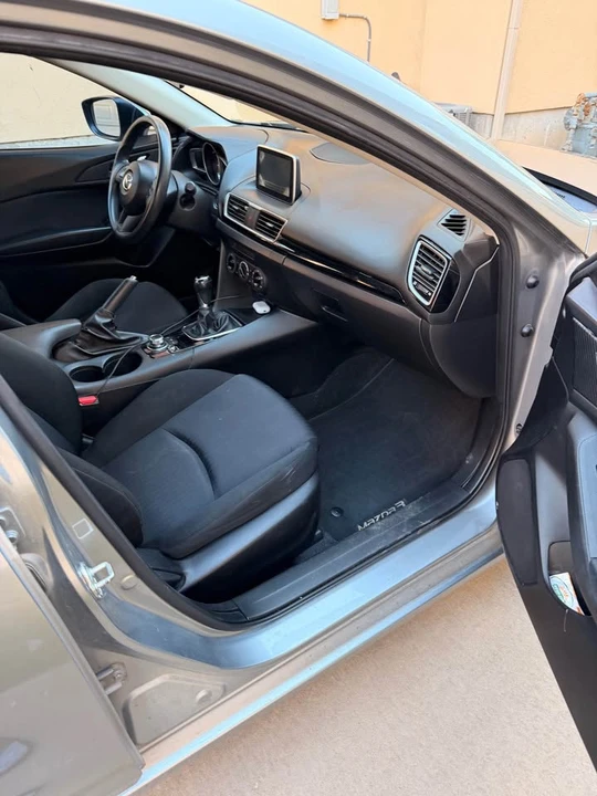 2015 Mazda Mazda 3 3rd Gen - Image 15 of 17