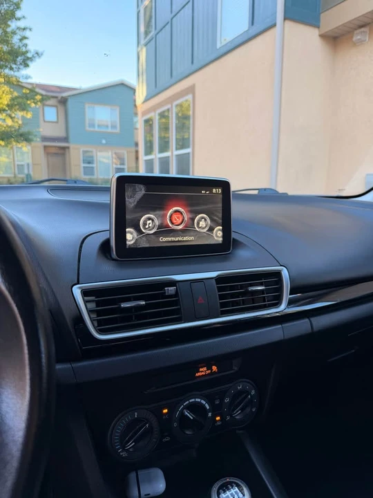 2015 Mazda Mazda 3 3rd Gen - Image 10 of 17