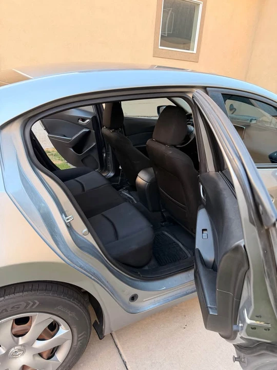 2015 Mazda Mazda 3 3rd Gen - Image 14 of 17