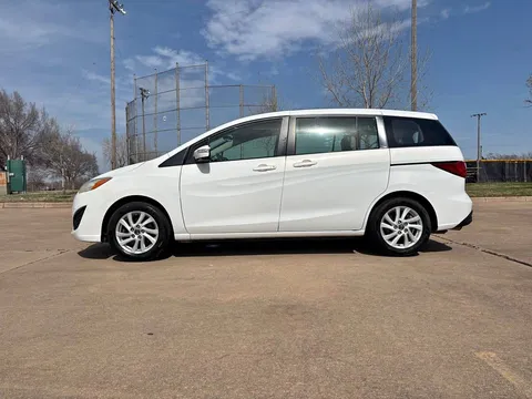 2015 Mazda Mazda5 Sport