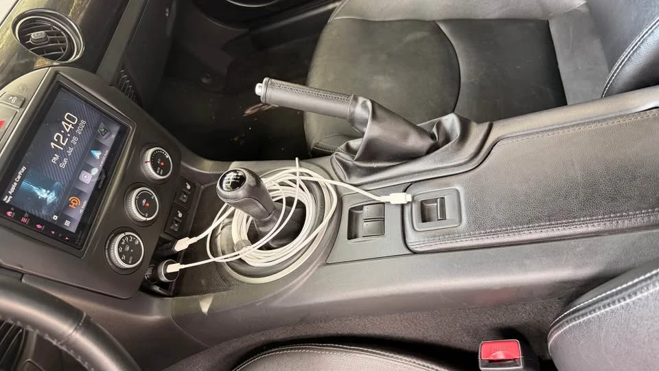 2015 Mazda NC MX-5 Miata - Image 4 of 5