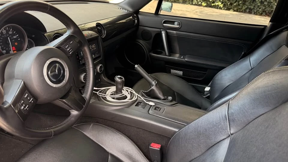2015 Mazda NC MX-5 Miata - Image 5 of 5