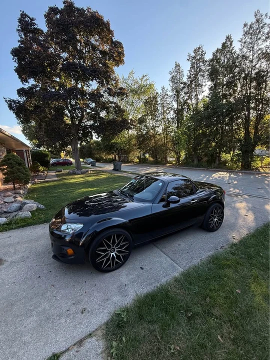 2015 Mazda NC MX-5 Miata - Image 10 of 14