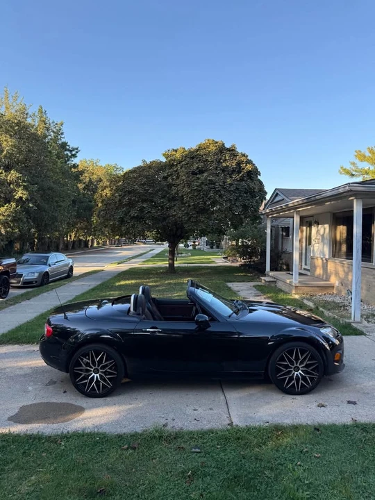 2015 Mazda NC MX-5 Miata - Image 8 of 14