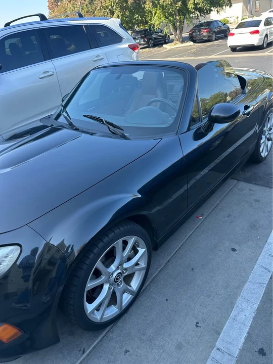 2015 Mazda NC MX-5 Miata - Image 2 of 3