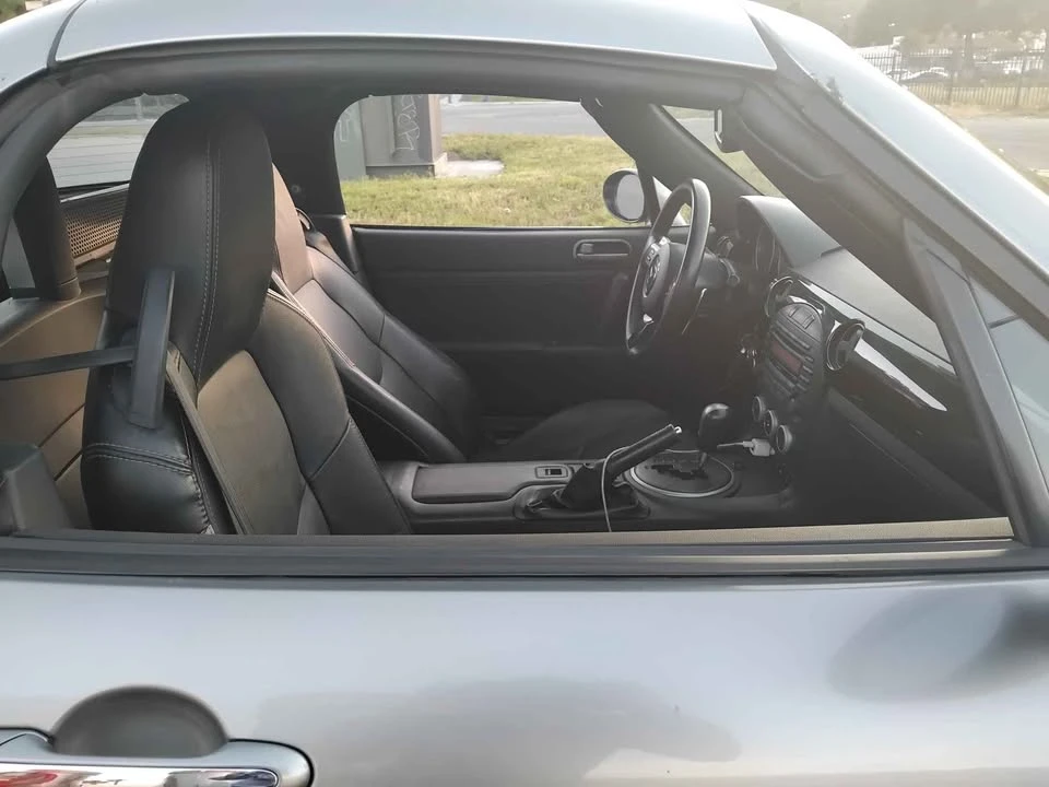 2015 Mazda NC MX-5 Miata - Image 8 of 9