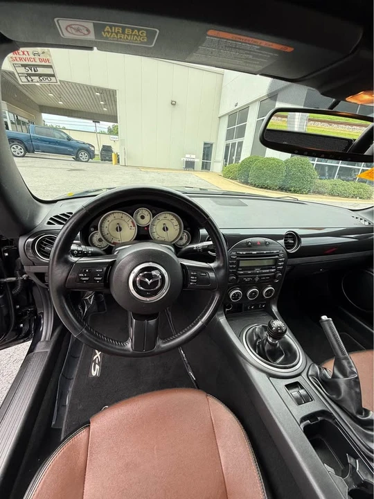 2015 Mazda NC MX-5 Miata - Image 8 of 9