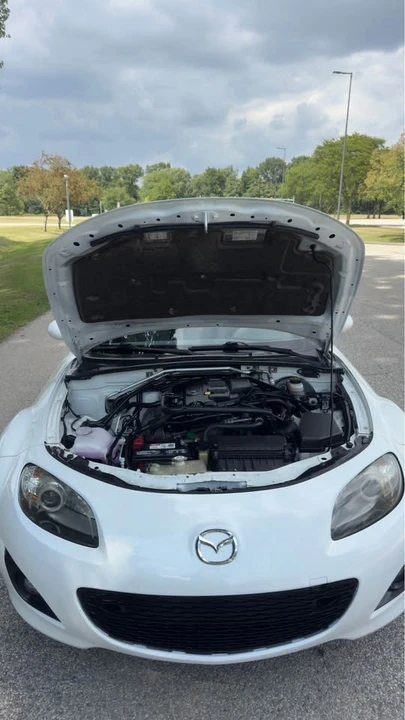 2015 Mazda NC MX-5 Miata - Image 17 of 20