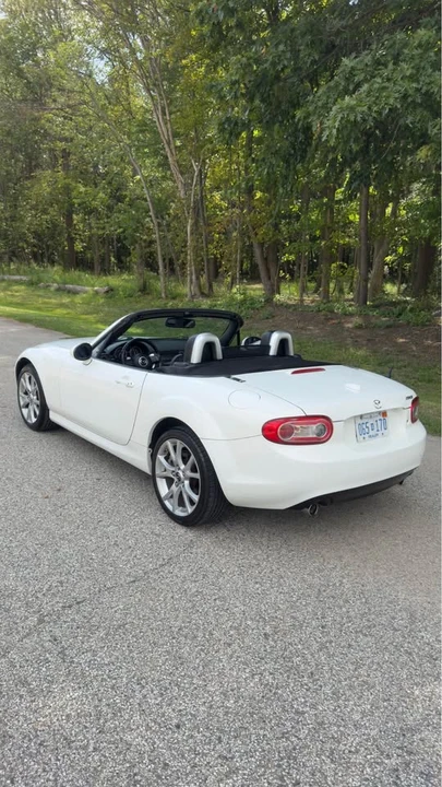 2015 Mazda NC MX-5 Miata - Image 6 of 20