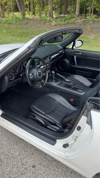 2015 Mazda NC MX-5 Miata - Image 14 of 20